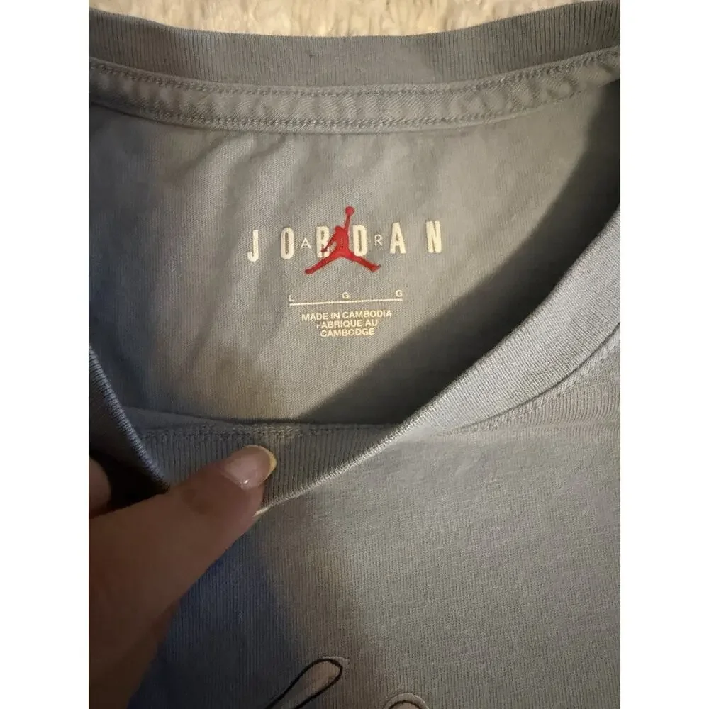 Jordan Men's Light blue/Gray Graphic Logo Tee Size L Crew Neck Short Sleeve